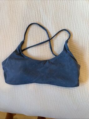 Classic Cross-Back Sports Bra in Dark Blue